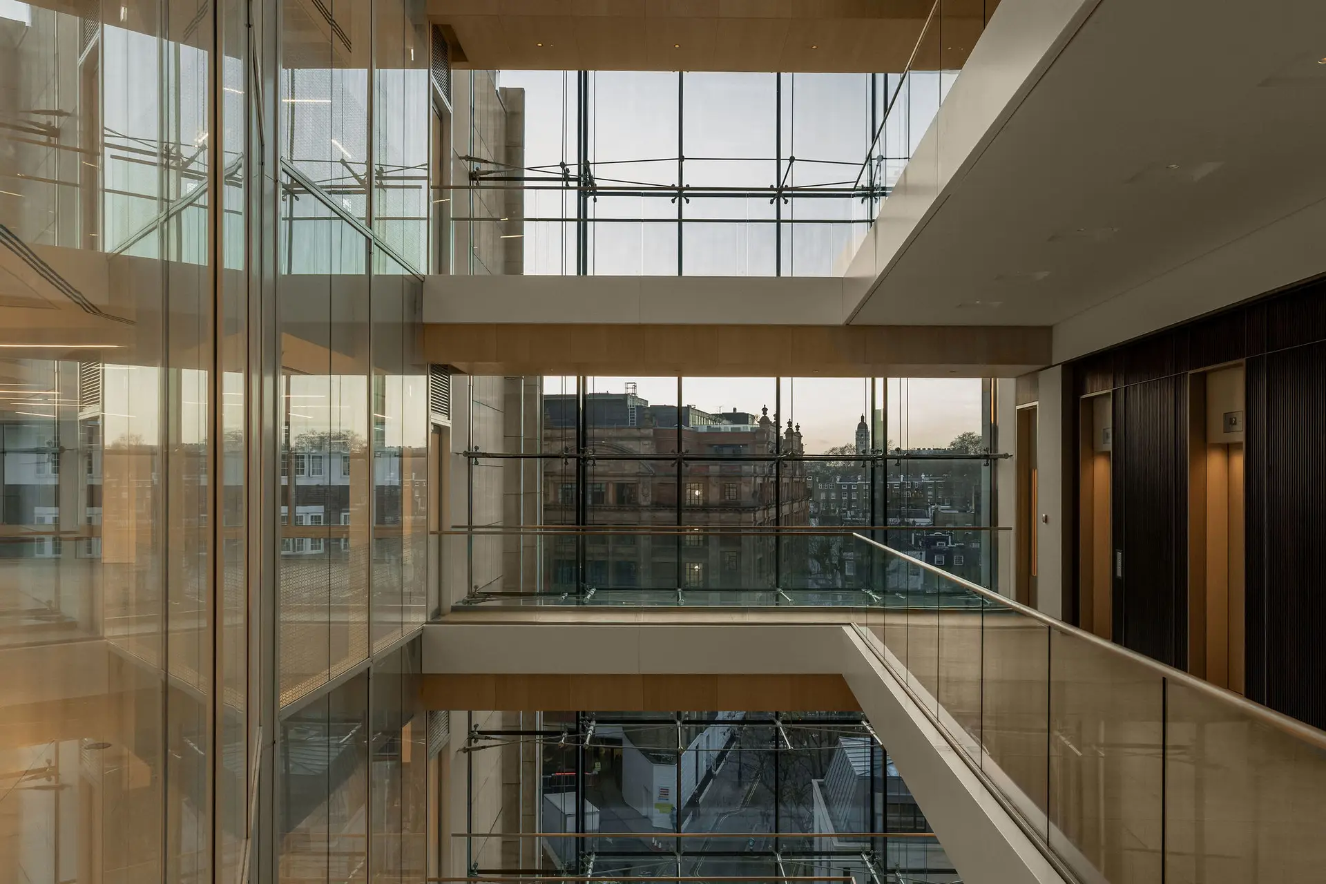 8 Lancelot Place — gallery